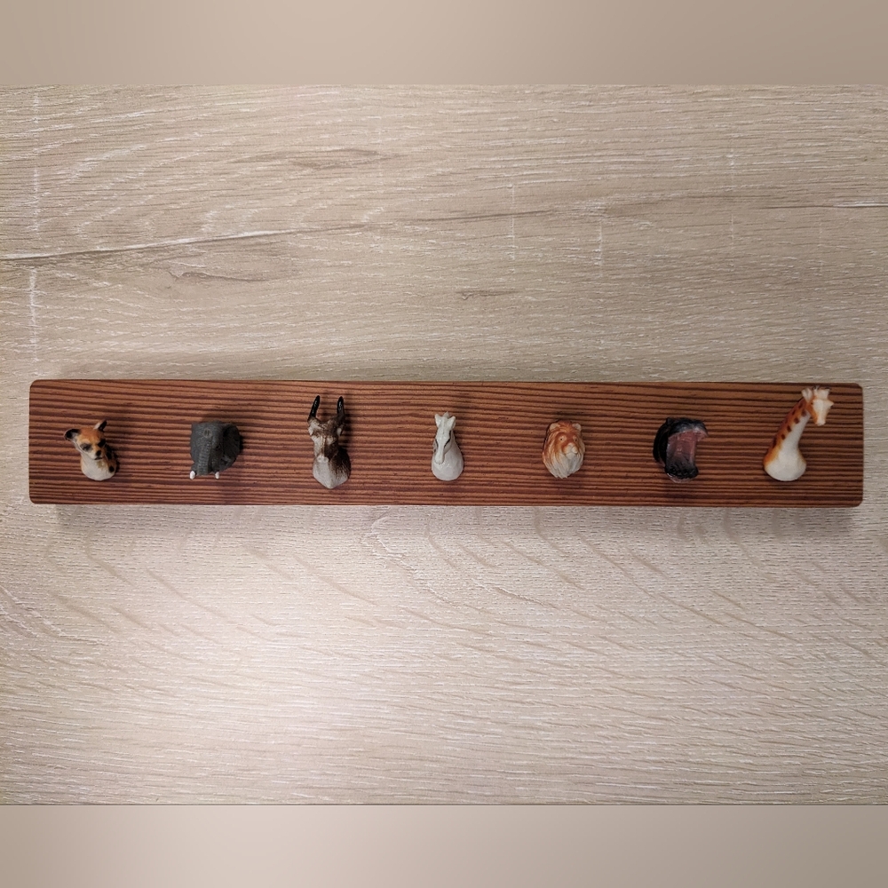 Steph Mantis African Animal Head Jewelry Organizer
